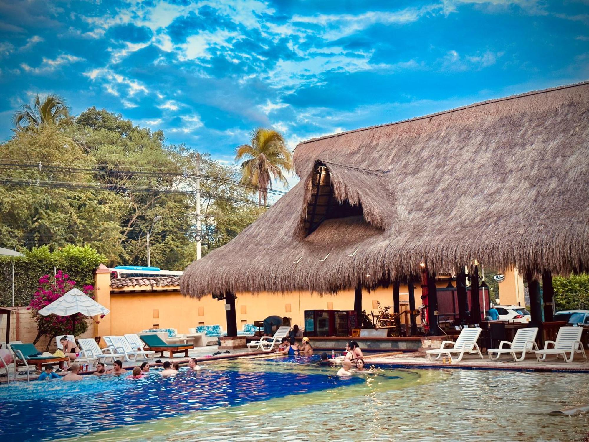 Hotel Porton Del Sol Santa Fe de Antioquia Ngoại thất bức ảnh